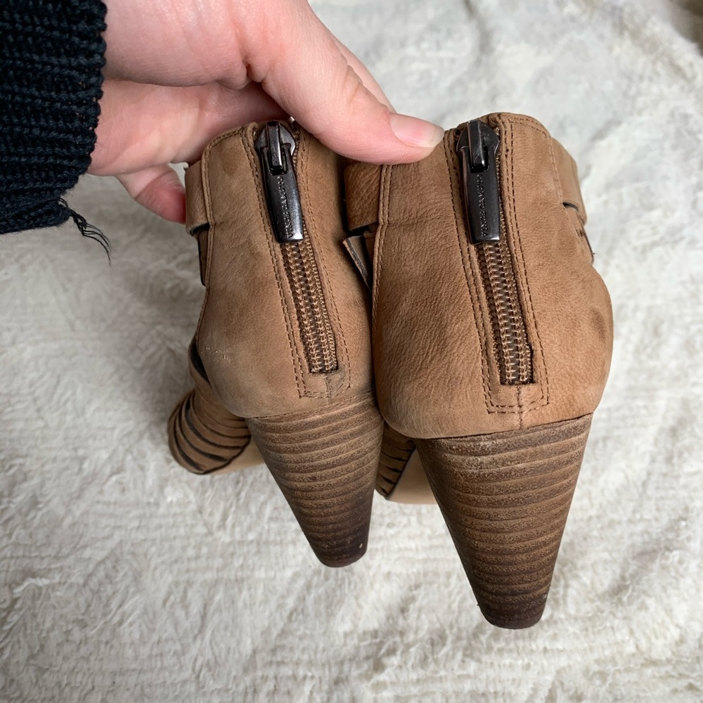 Vince Camuto Peep toe booties heels size 7 tan - Picture 3 of 8